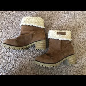 Convertible boots